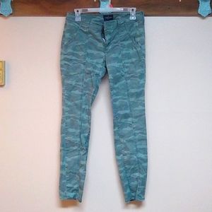 American Eagle Camo Jeans